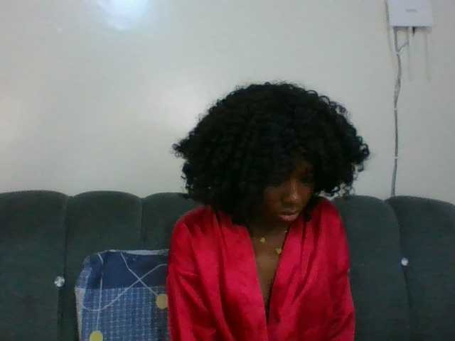 Ebony-slut254 live webcam show