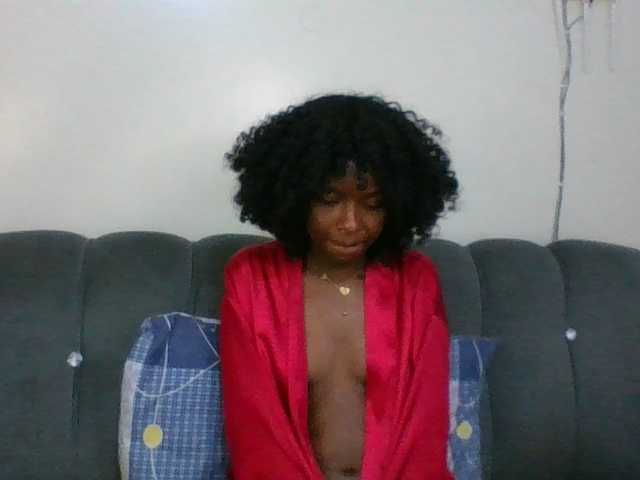 Ebony-slut254 live webcam show