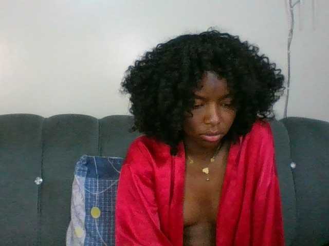 Ebony-slut254 Live Cam on BongaCams
