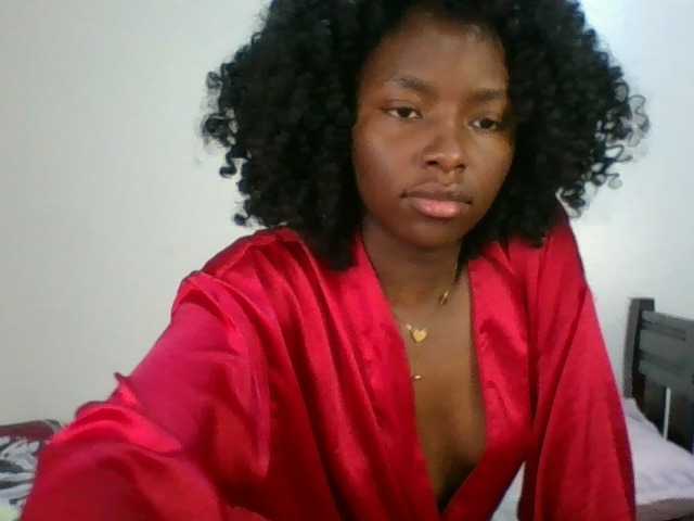 Ebony-slut254 live webcam show
