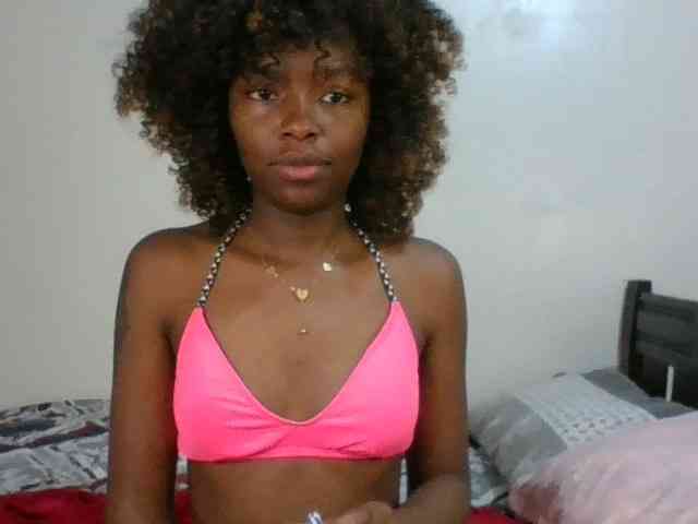 Ebony-slut254 webcam