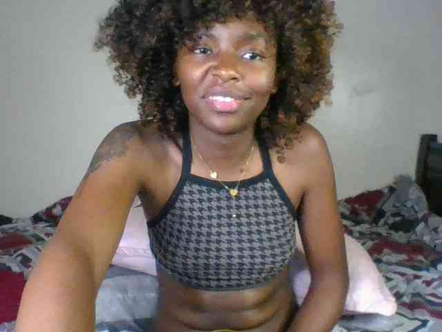 Ebony-slut254 webcam