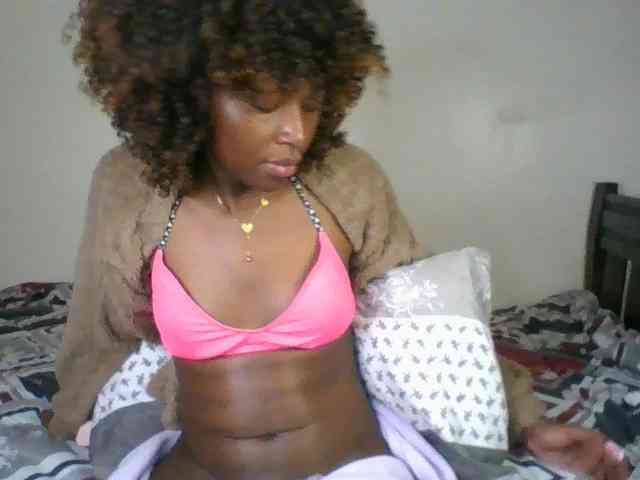 Ebony-slut254 webcam