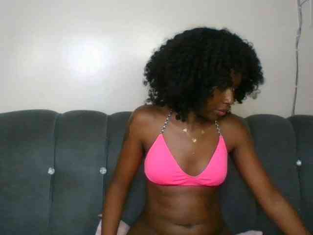 Ebony-slut254 webcam