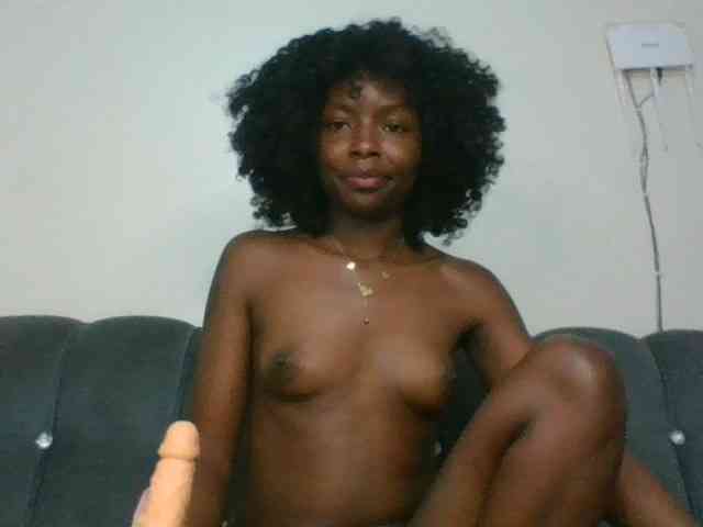 Ebony-slut254 webcam