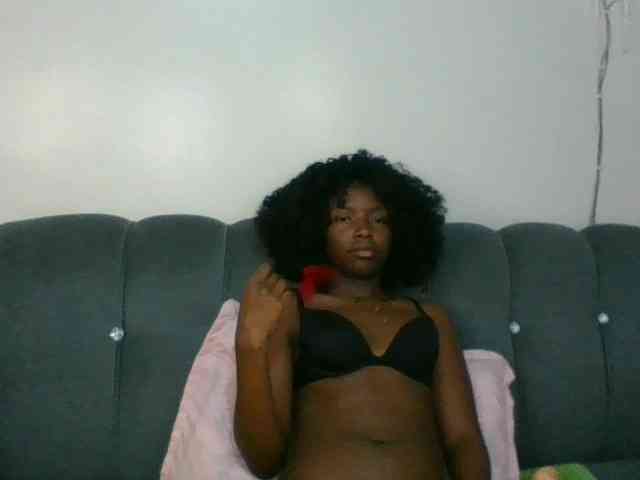 Ebony-slut254 webcam