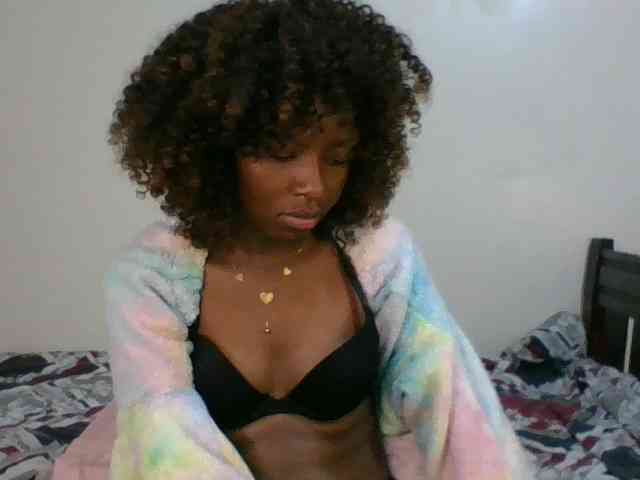 Ebony-slut254
