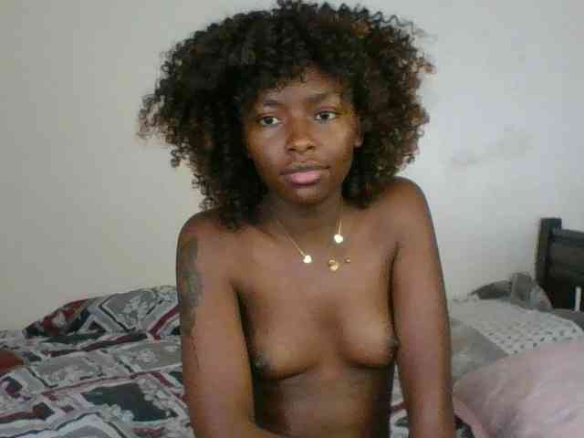 Ebony-slut254 webcam