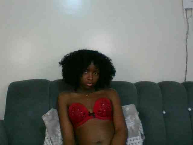 Ebony-slut254 webcam
