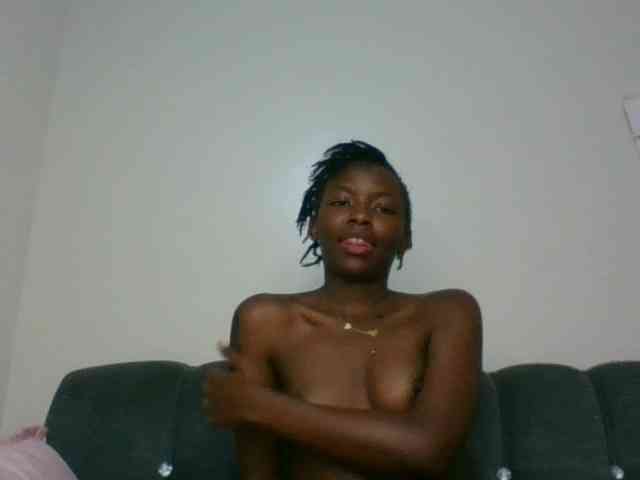 Ebony-slut254 webcam