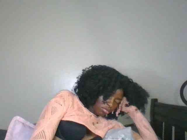 Ebony-slut254 webcam
