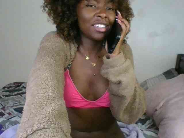Ebony-slut254 webcam