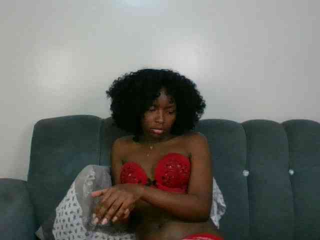 Ebony-slut254 webcam