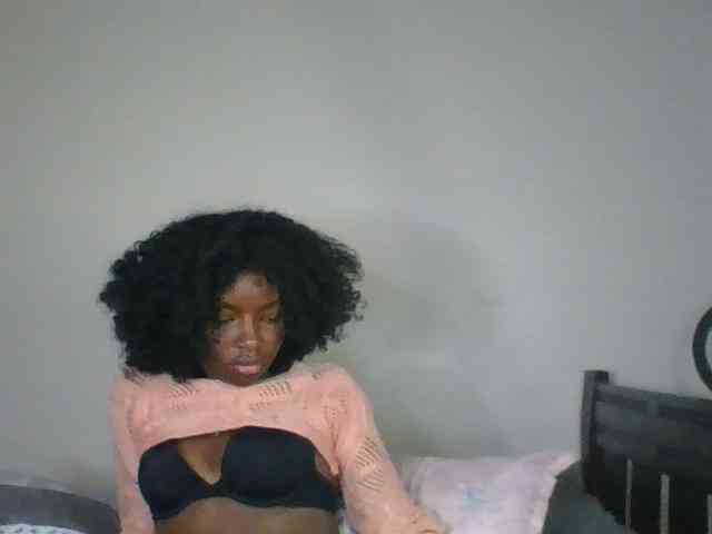 Ebony-slut254 webcam