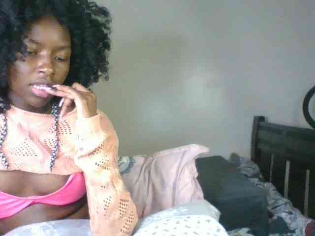 Ebony-slut254 webcam
