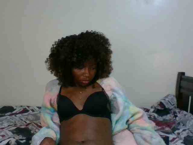 Ebony-slut254 webcam