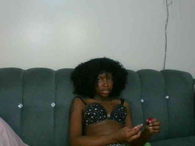Ebony-slut254 Live Webcam on BongaCams