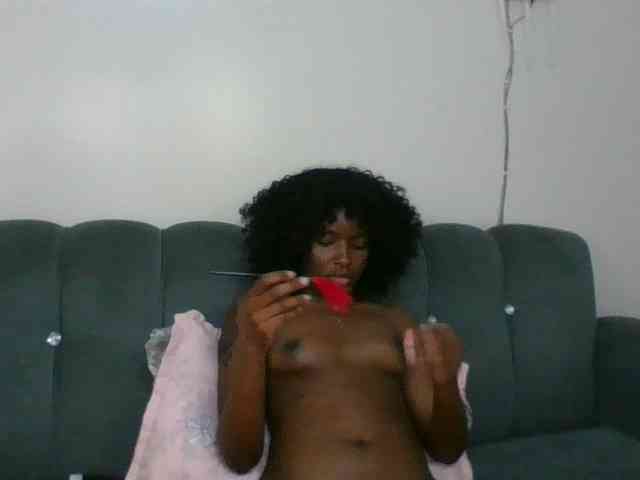 Ebony-slut254 webcam