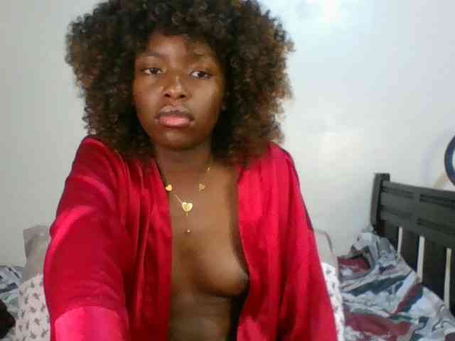 Ebony-slut254 webcam