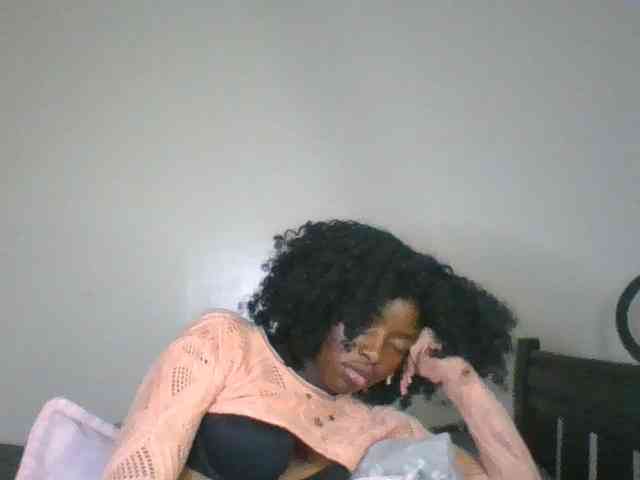 Ebony-slut254 webcam