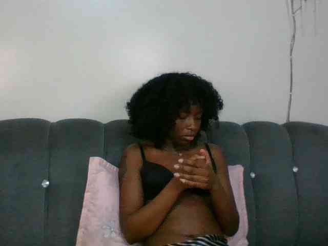 Ebony-slut254