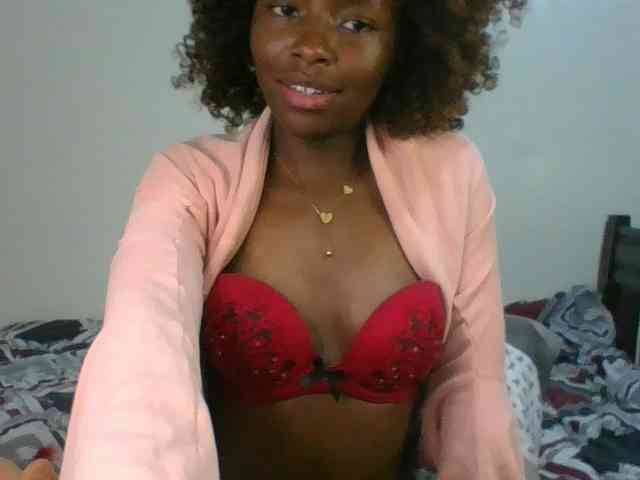 Ebony-slut254 webcam