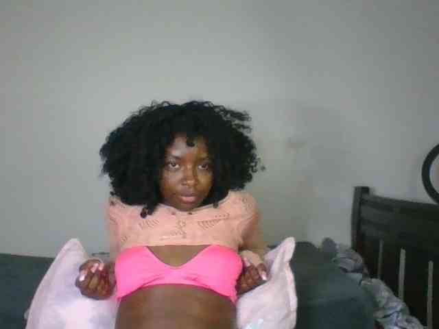Ebony-slut254 webcam
