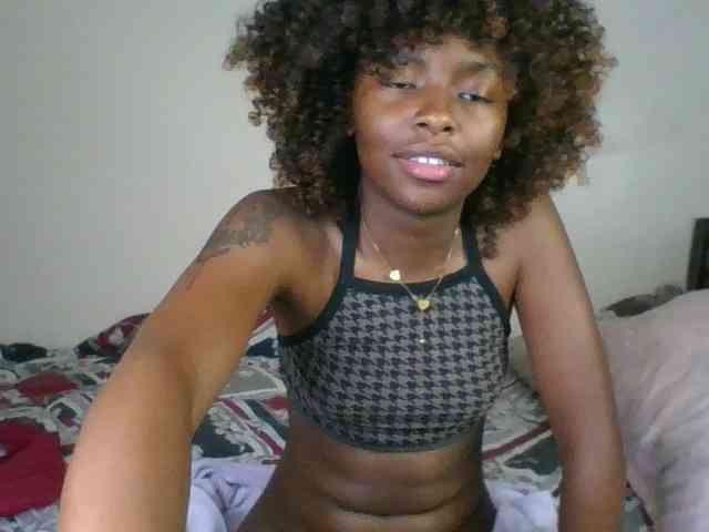 Ebony-slut254 webcam