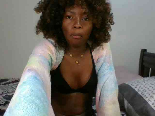 Ebony-slut254 webcam