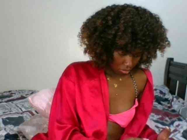 Ebony-slut254 webcam