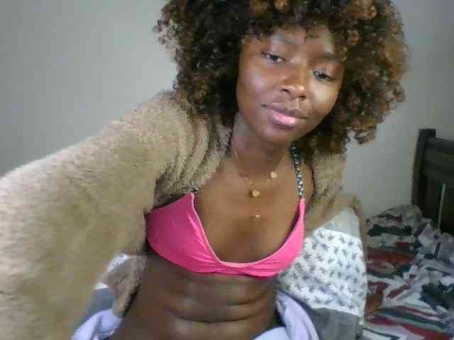 Ebony-slut254 webcam