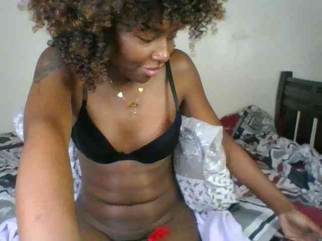 Ebony-slut254 webcam