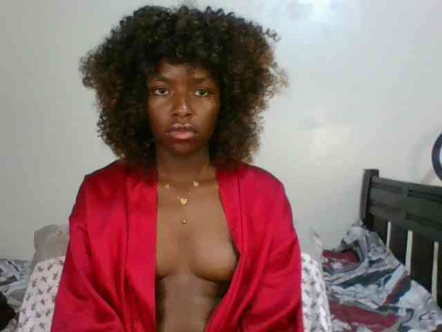 Ebony-slut254 Live Webcam on BongaCams