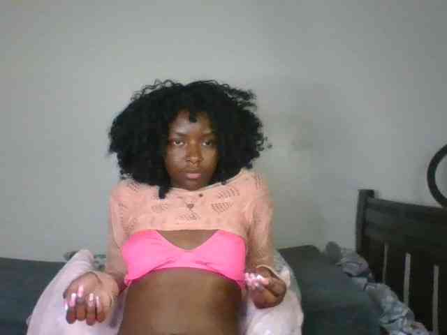 Ebony-slut254 webcam