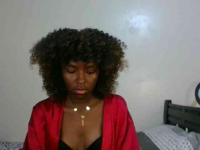 Ebony-slut254 webcam