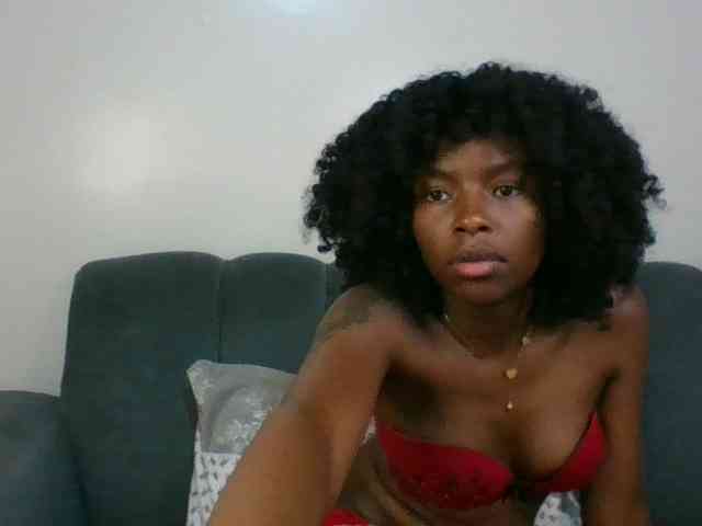 Ebony-slut254 webcam