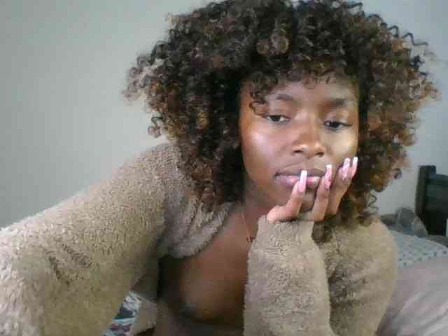 Ebony-slut254 webcam