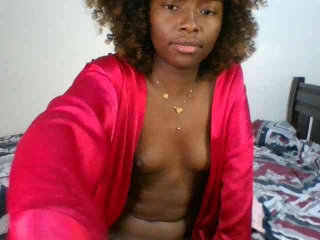 Ebony-slut254 webcam