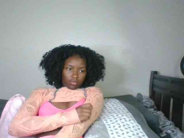 Ebony-slut254 webcam
