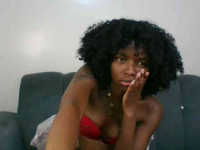 Ebony-slut254 webcam