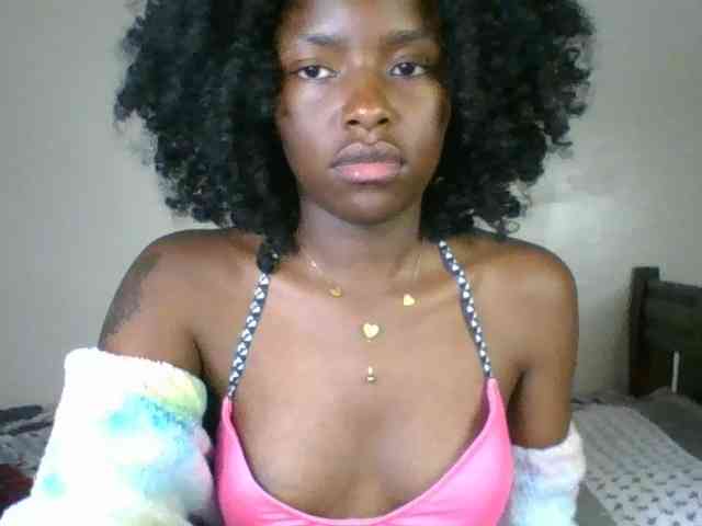Ebony-slut254 Live Webcam on BongaCams