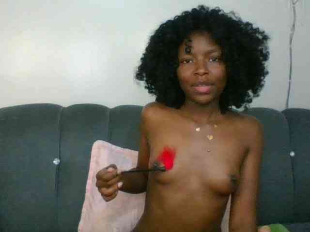 Ebony-slut254 webcam