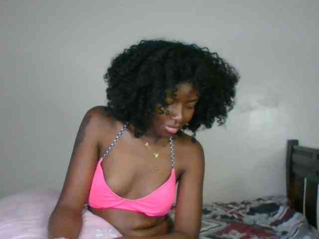 Ebony-slut254 webcam