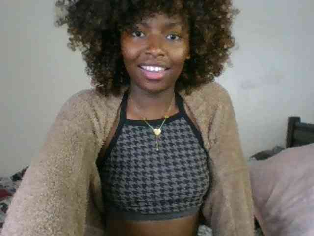 Ebony-slut254 webcam