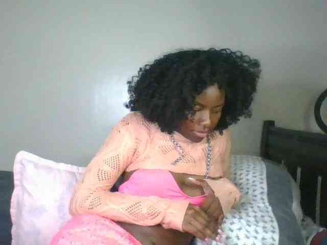 Ebony-slut254 webcam