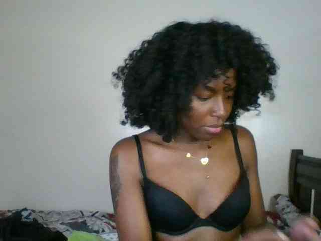 Ebony-slut254
