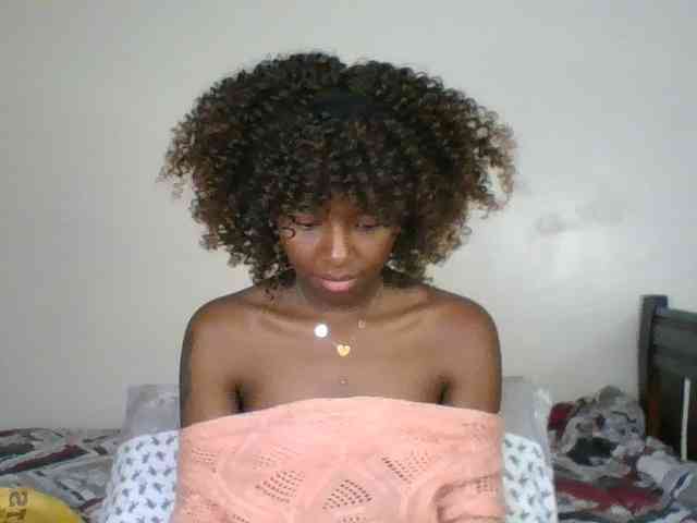 Ebony-slut254 webcam