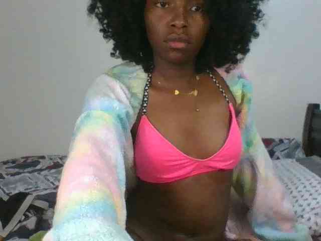 ebony-slut254's live room