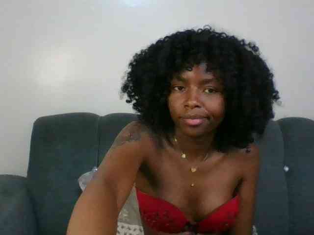 Ebony-slut254 webcam