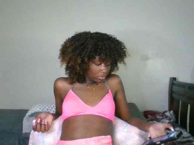Ebony-slut254 webcam